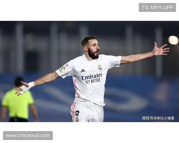 吉拉西开场头槌破门防守稳固