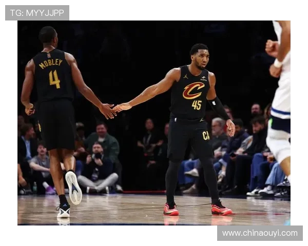 爱德华兹直言球队氛围状态正佳